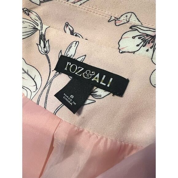 Roz & Ali Women's Floral Blazer Jacket Pink Size 8 NWOT Tailored Fit - Picture 4 of 5